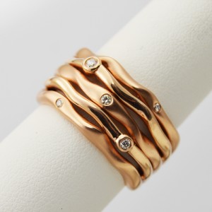 Rose Gold Ring with Diamonds - Morgan's Treasure - Custom Jewelry