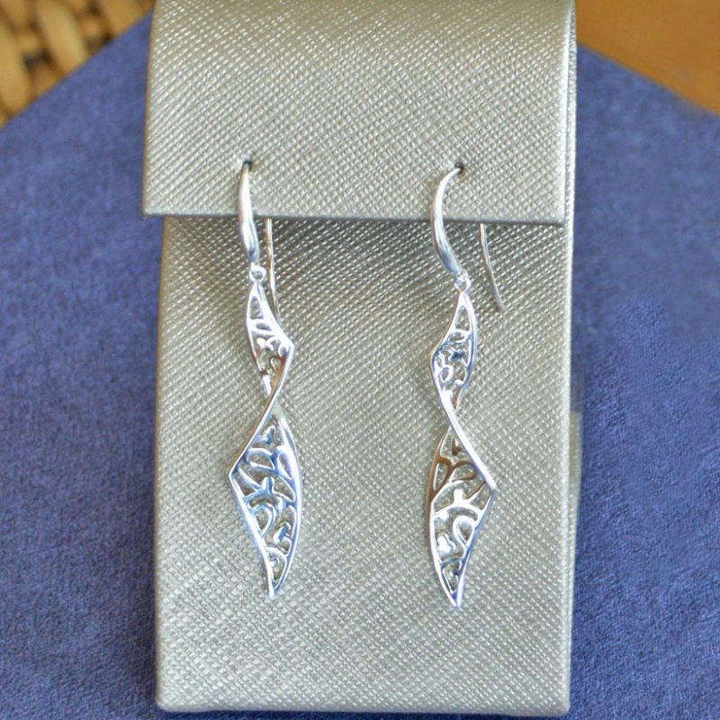 Scroll filigree dangle earrings in sterling silver