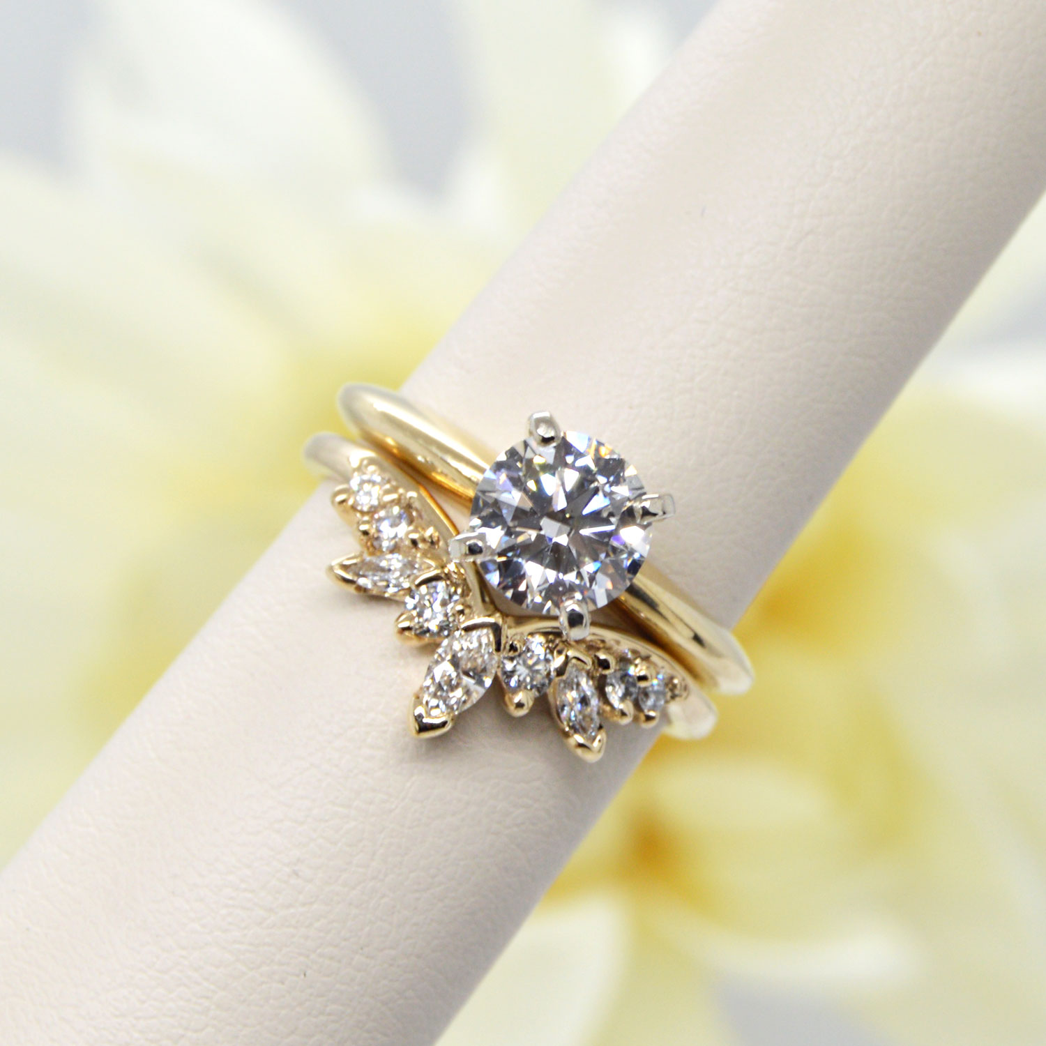 V shaped wedding band deals