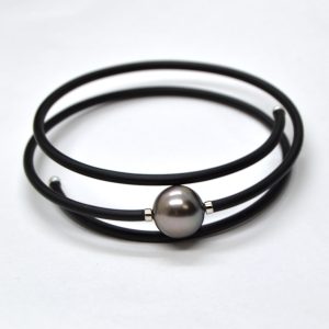 Sterling & Silicon Bracelet with Single 9MM Dark Tahitian Pearl