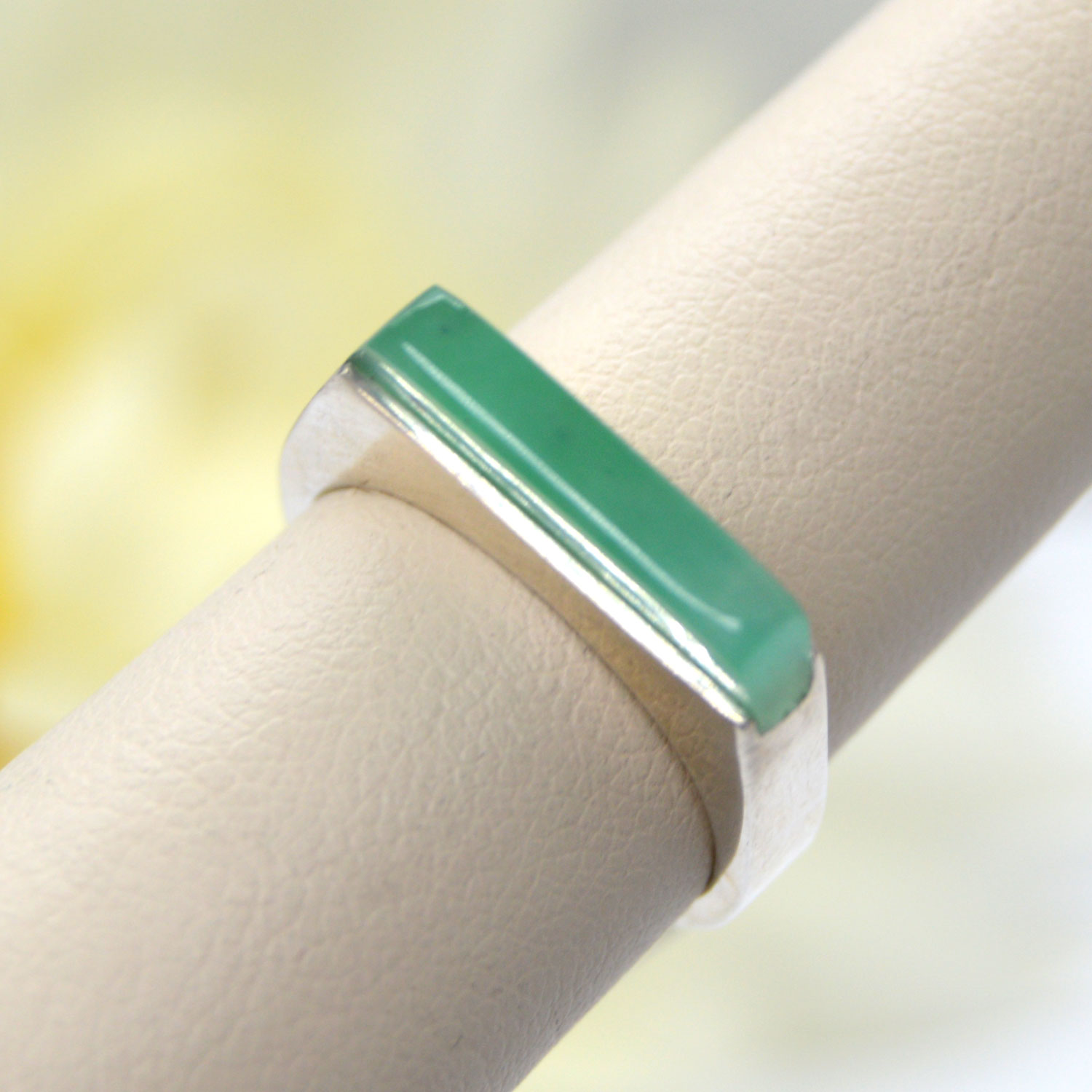 Stackable Sterling Silver ring with Chrysoprase inlay